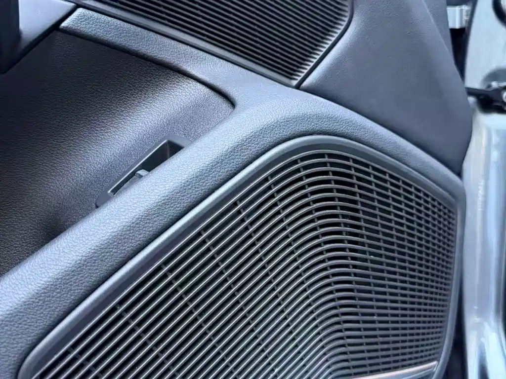 Audi A4L 2020 — фото 10
