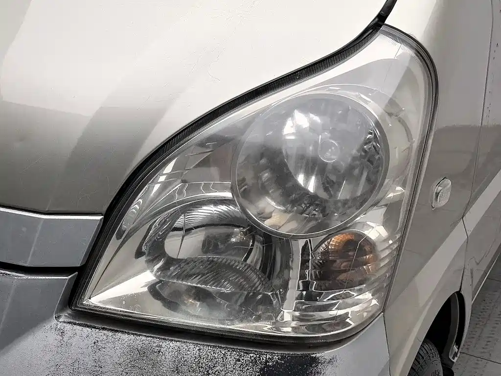 Wuling Rongguang 2011