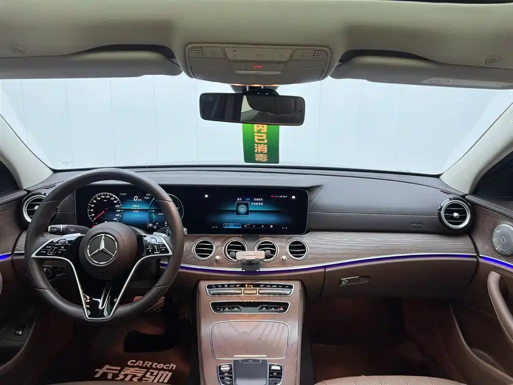 Mercedes-Benz E-Class 2023 — фото 23