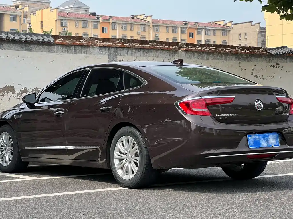 Buick LaCrosse 2019 — фото 8