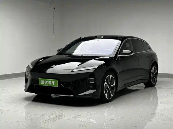 NIO ET5T 2025