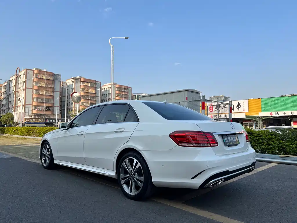 Mercedes-Benz E-Class 2016 — фото 5