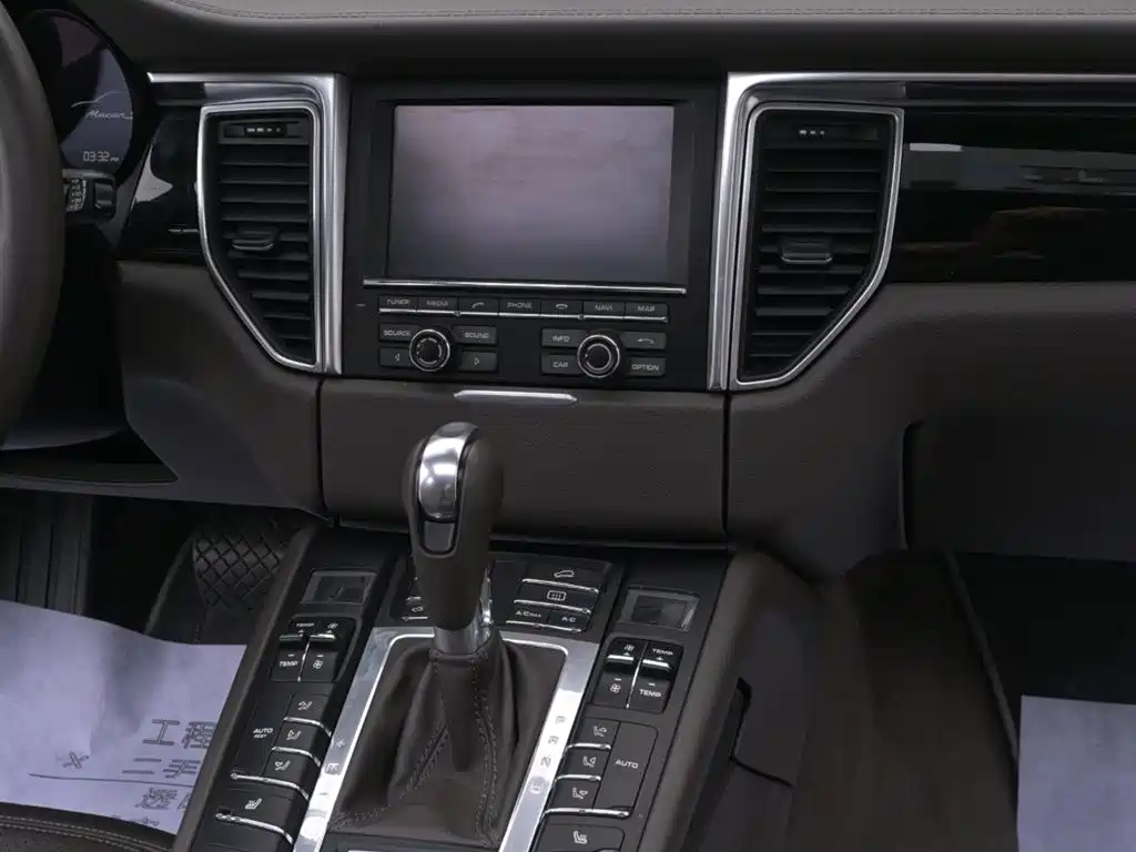 Porsche Macan 2015 — фото 23