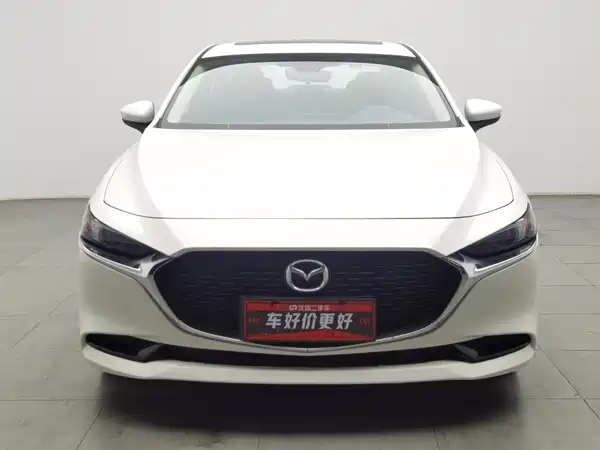 Mazda 3 Axela 2021
