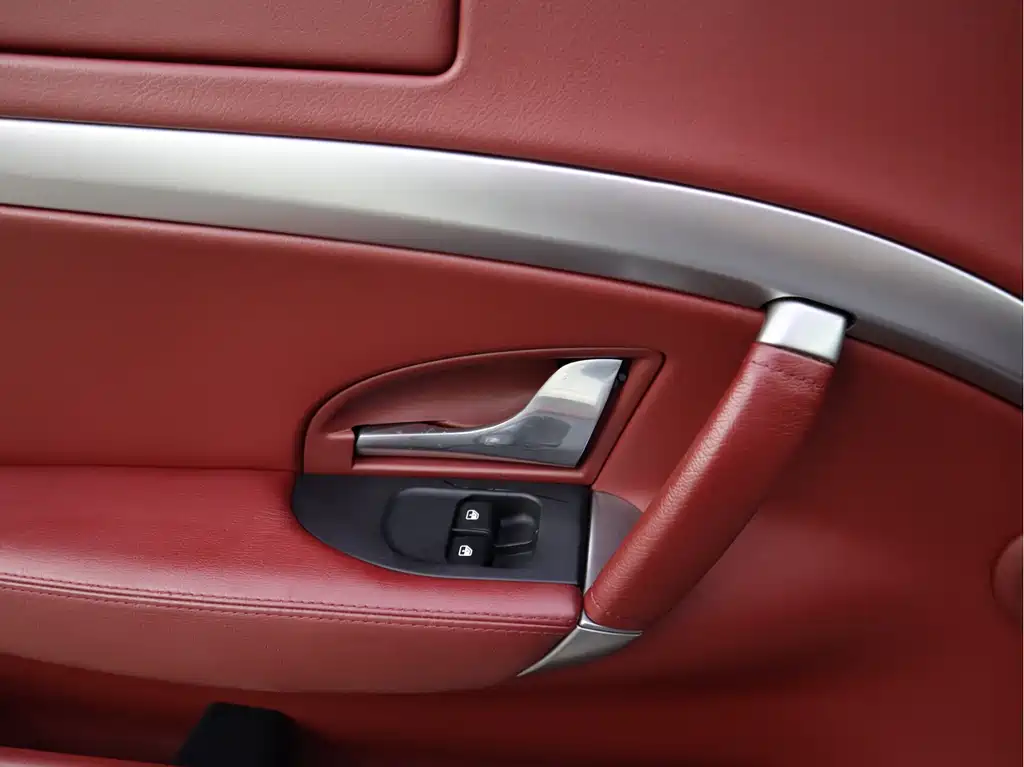 Maserati GranTurismo 2013 — фото 18