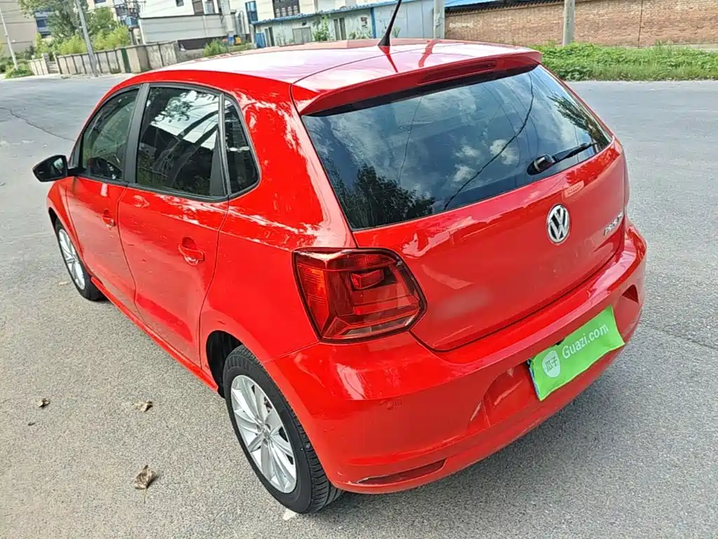 Volkswagen Polo 2015