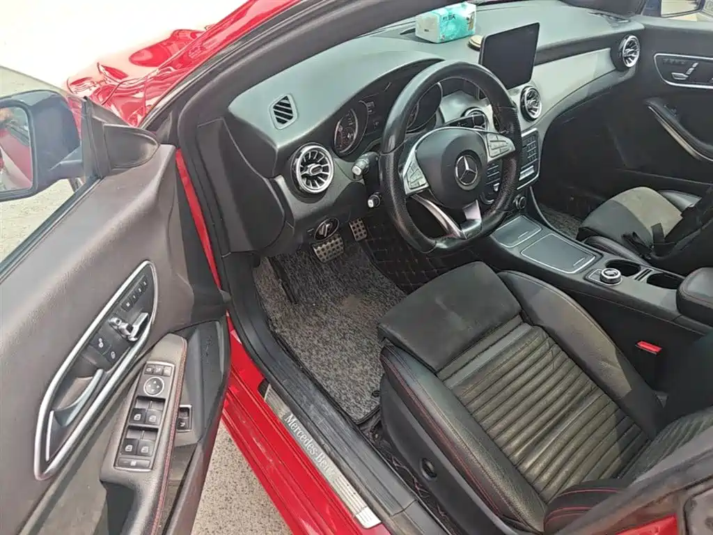 Mercedes-Benz CLA 2018 — фото 11