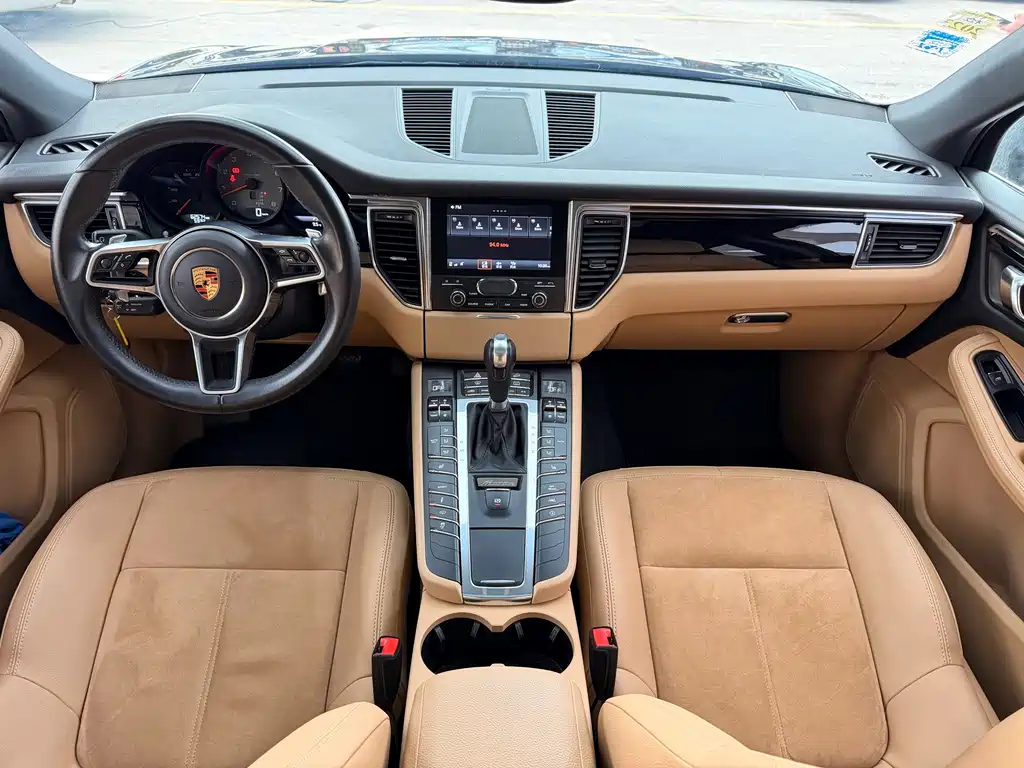Porsche Macan 2017 — фото 7