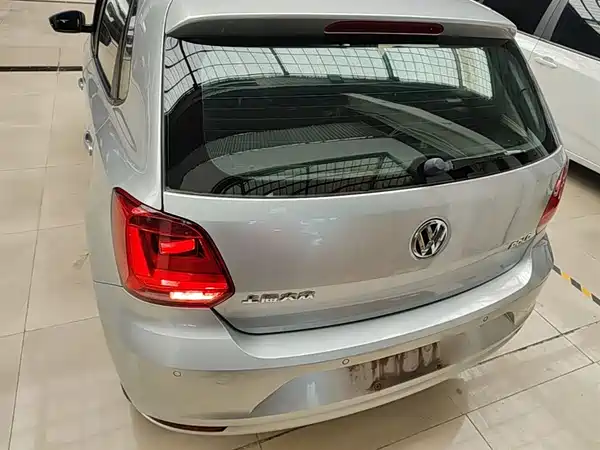 Volkswagen Polo 2014