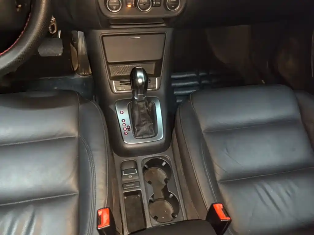 Volkswagen Tiguan 2015 — фото 14