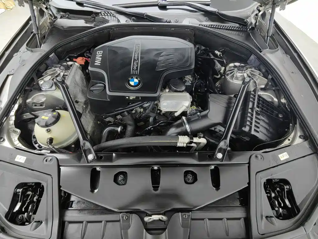 BMW 5 Series 2016