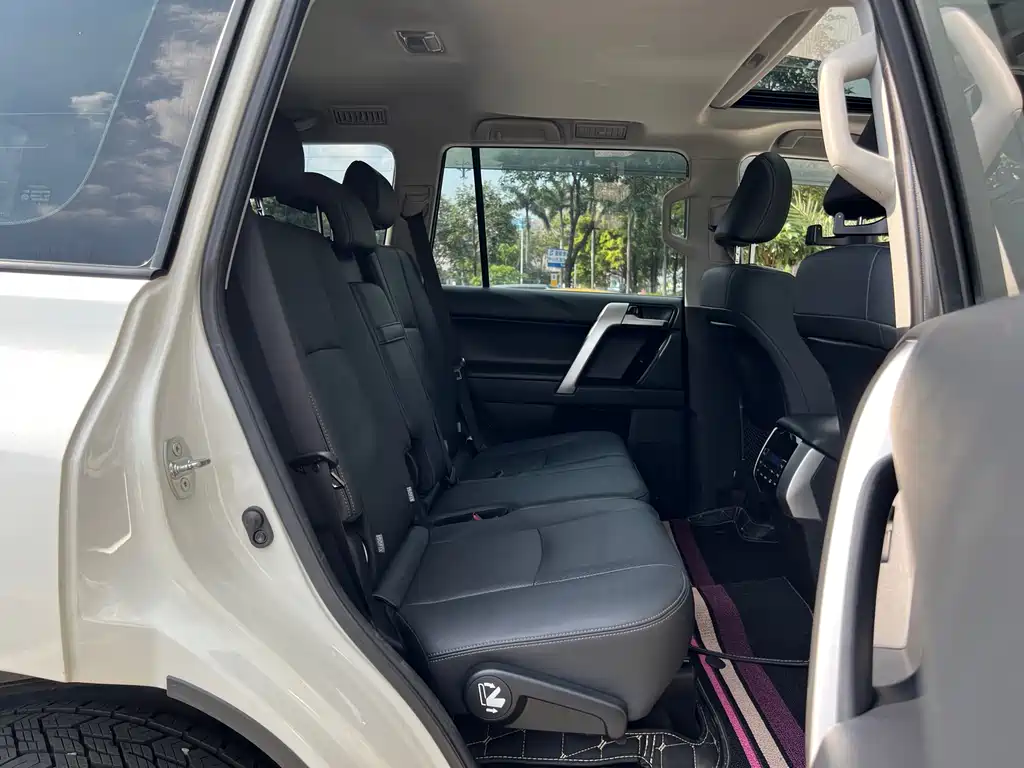 Toyota Prado 2018 — фото 21