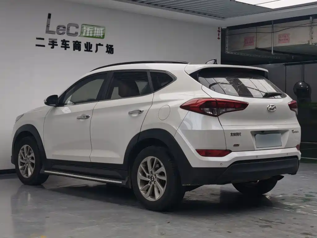 Hyundai Tucson 2016 — фото 4
