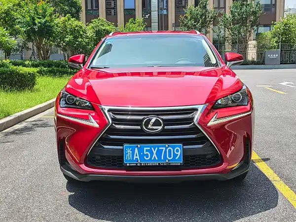 Lexus NX 2016