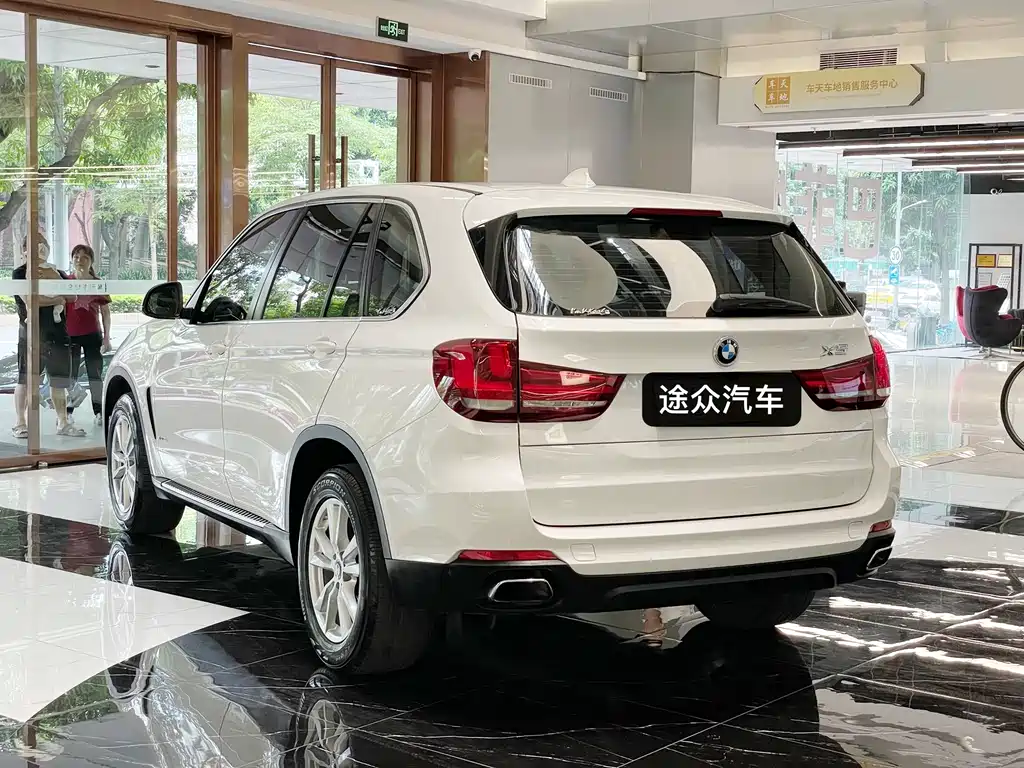 BMW X5 2019 — фото 6