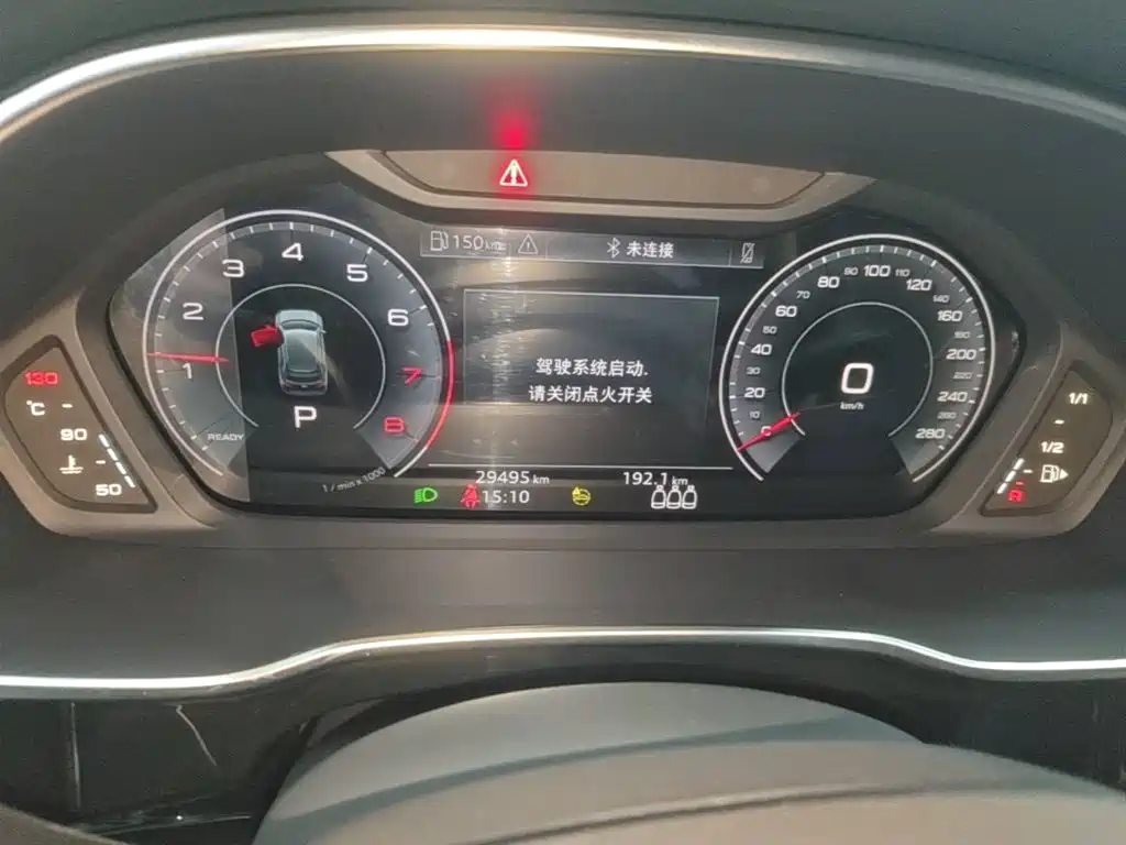 Audi Q3 2022 — фото 12
