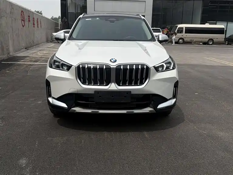BMW X1 2024 — фото 5