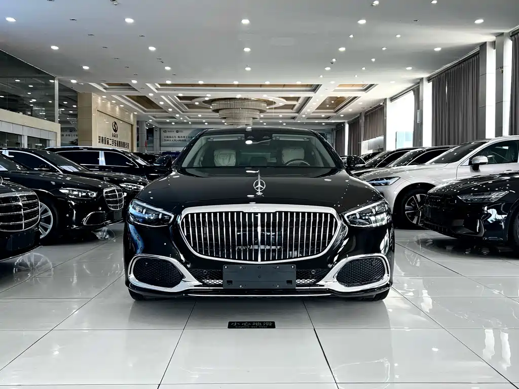 Mercedes-Benz Maybach S-Class 2024