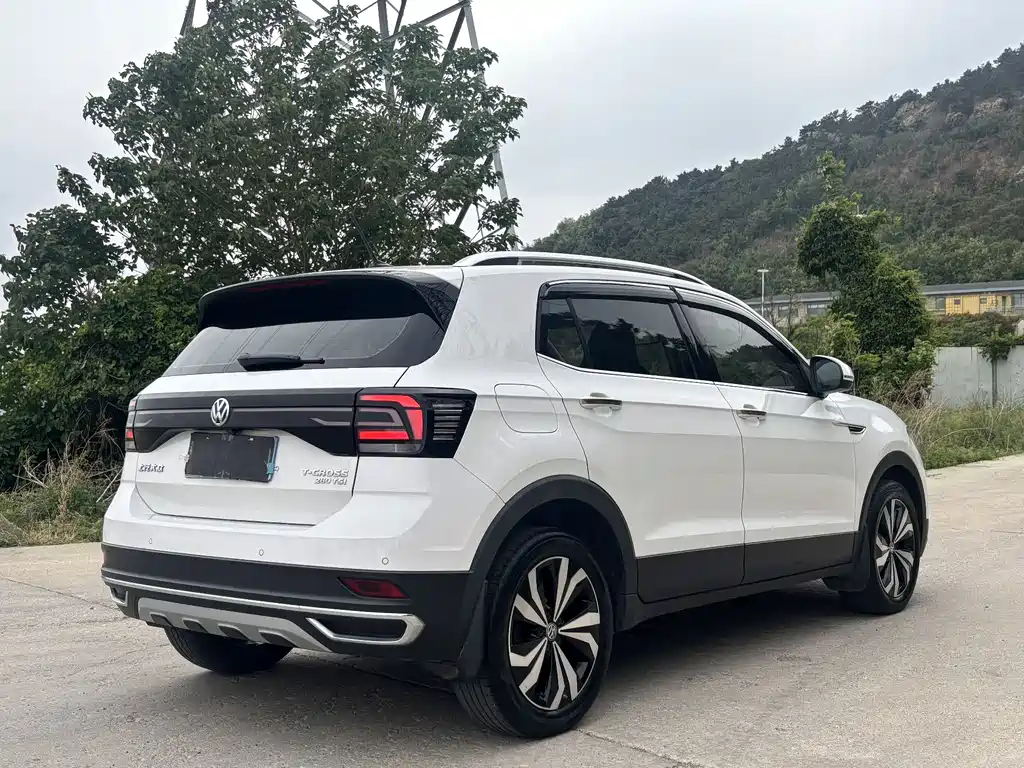 Volkswagen T-Cross 2020 — фото 20