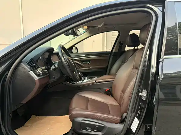 BMW 5 Series 2017