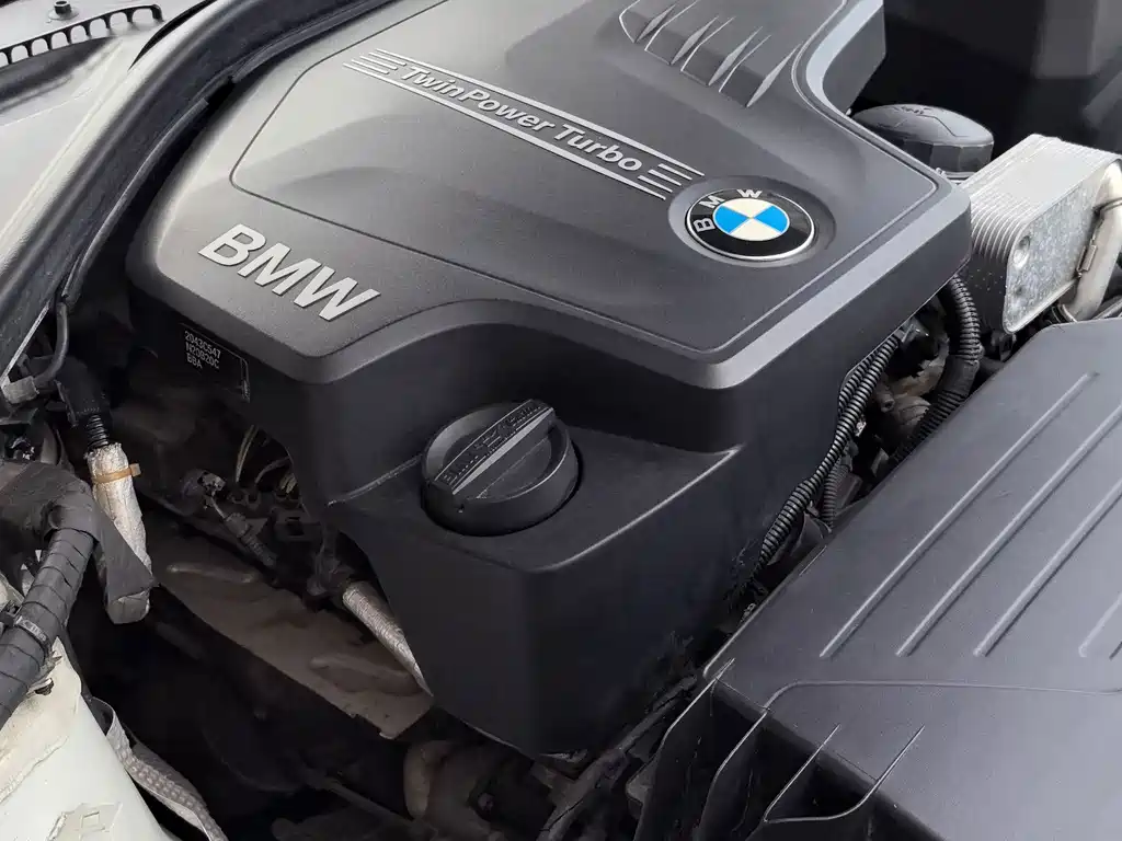 BMW 3 Series 2015 — фото 26