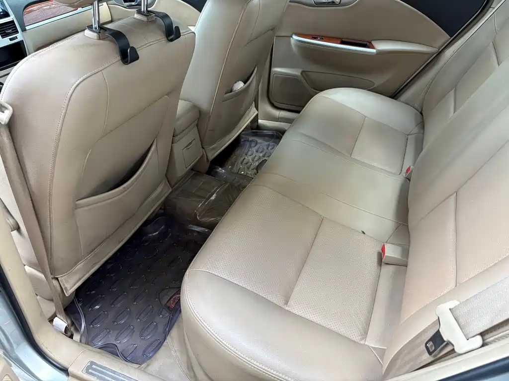 Buick Excelle 2011