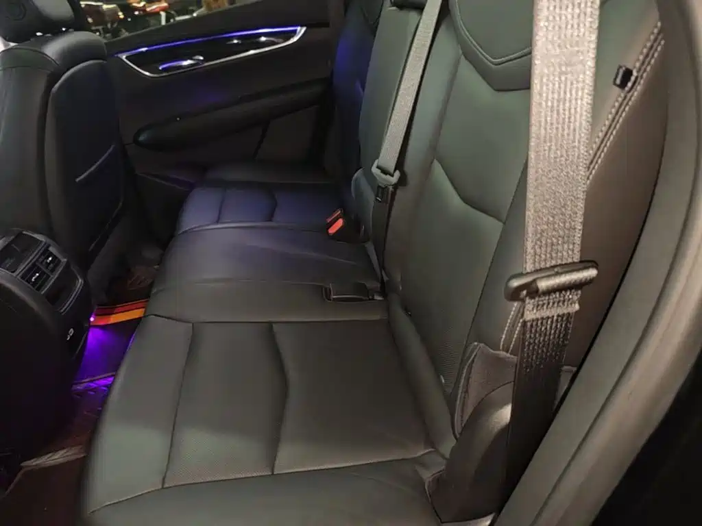 Cadillac XT5 2019 — фото 17