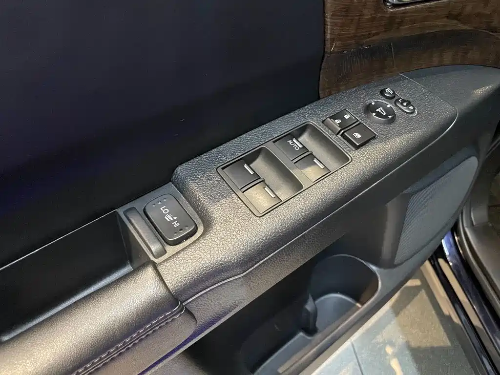 Honda Odyssey 2016 — фото 10