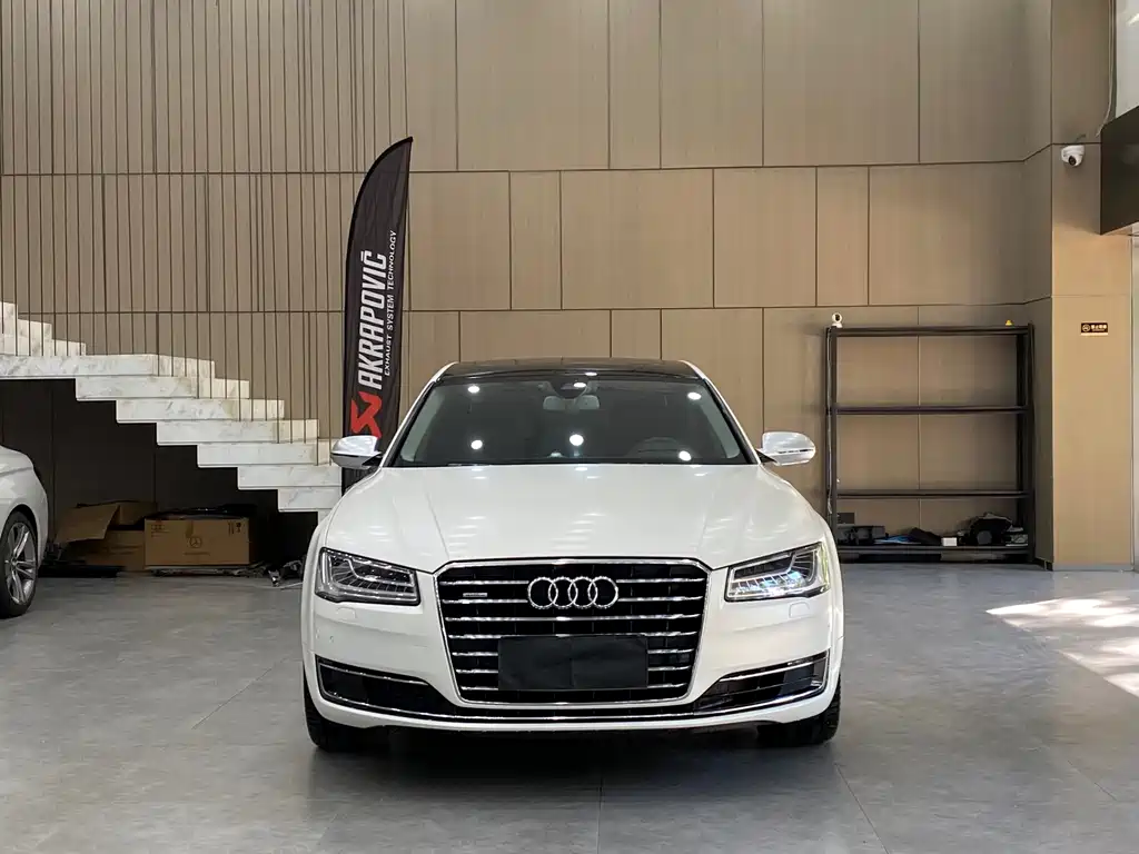 Audi A8 2014