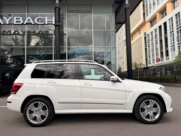 Mercedes-Benz GLK-Class 2015