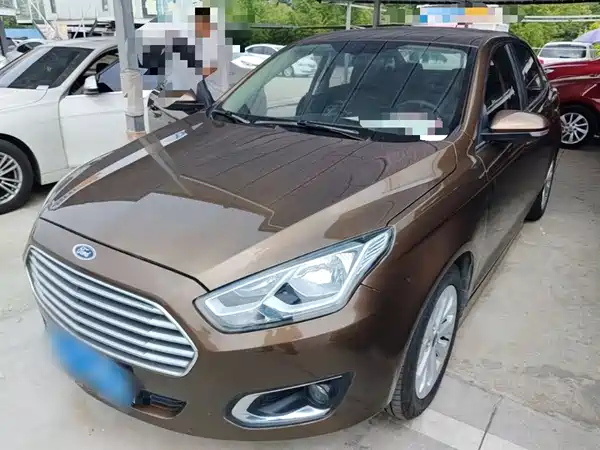Ford Escort 2015
