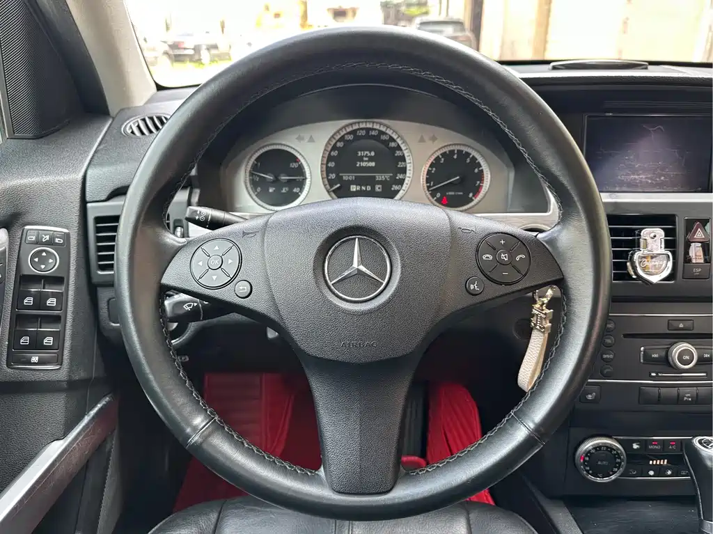 Mercedes-Benz GLK-Class 2010 — фото 13