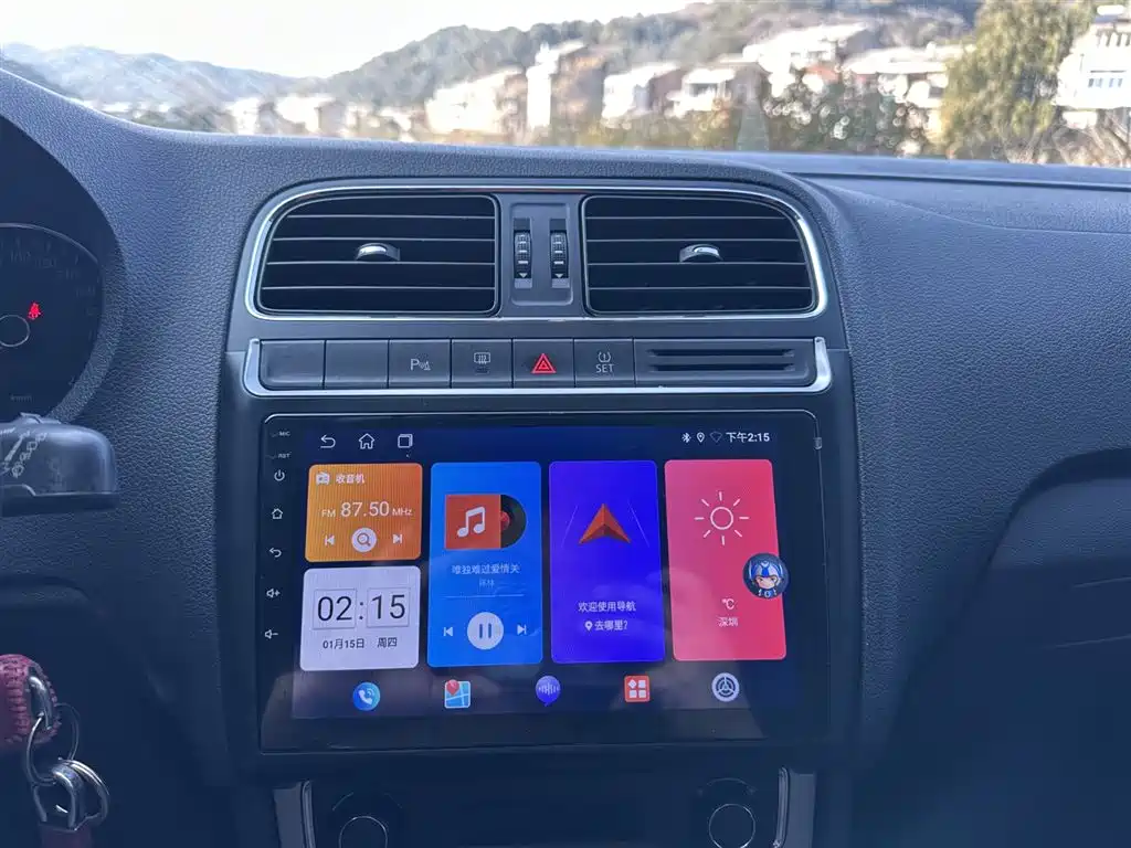 Volkswagen Polo 2015 — фото 23