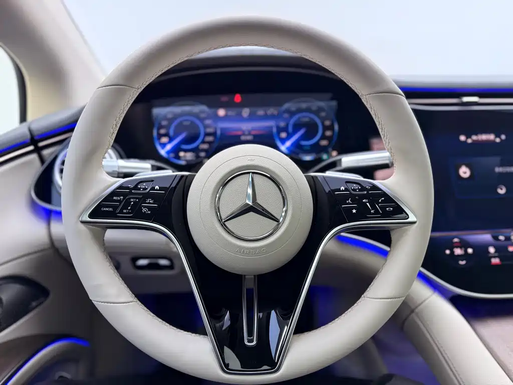 Mercedes-Benz EQS 2024 — фото 30