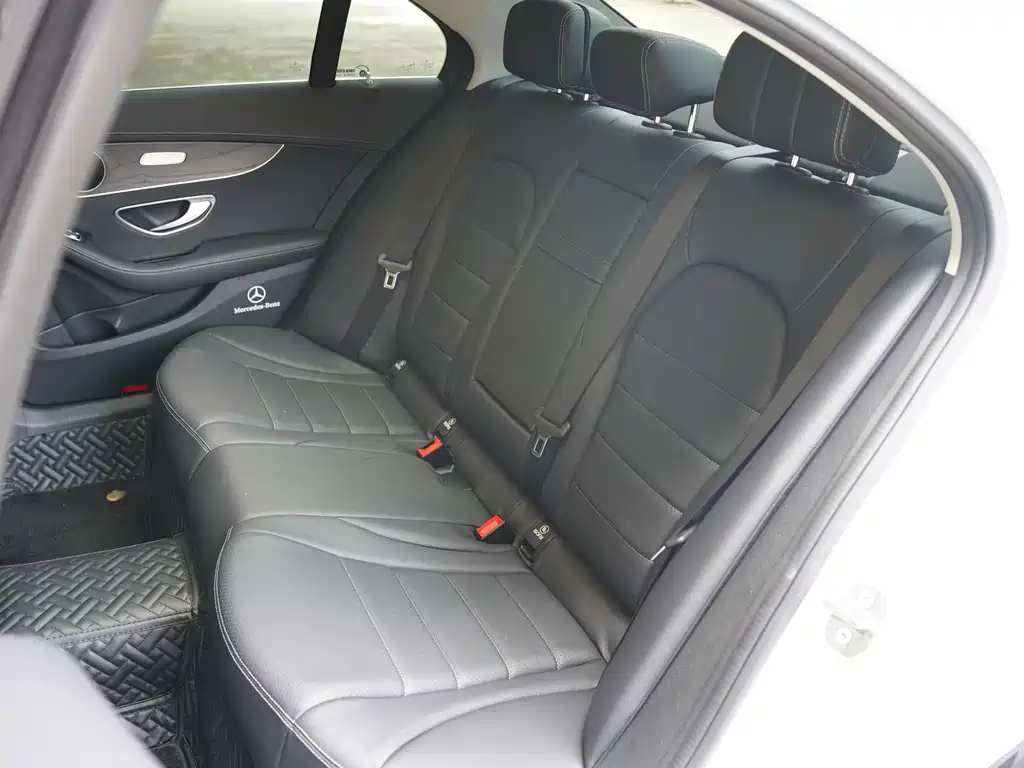 Mercedes-Benz C-Class 2021 — фото 16