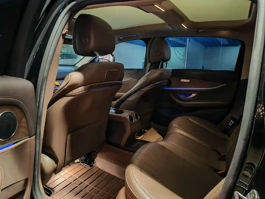 Mercedes-Benz E-Class 2017