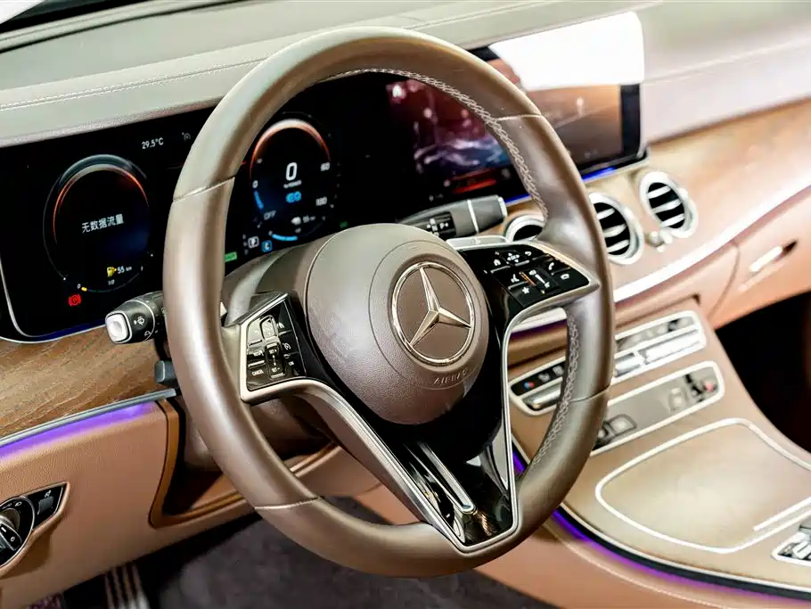 Mercedes-Benz E-Class New Energy 2021 — фото 11