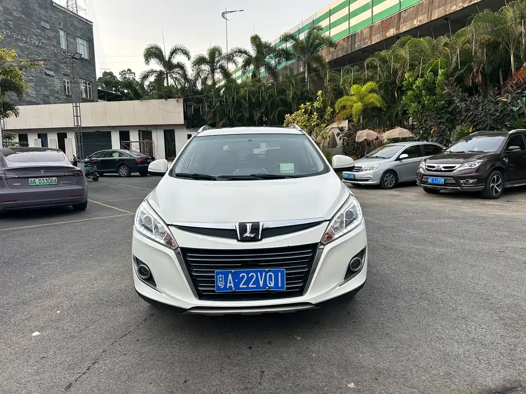 Luxgen You6 SUV 2015 — фото 2