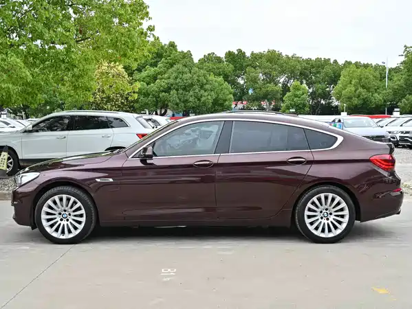 BMW 5 Series GT 2014