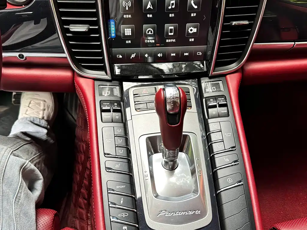 Porsche Panamera 2014 — фото 15