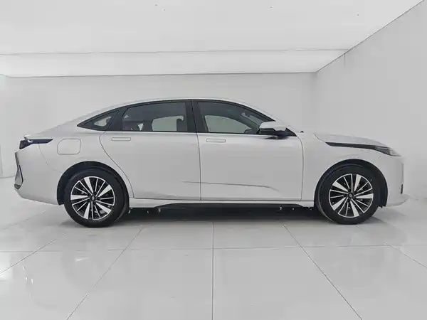 Changan Qiyuan A05 2024
