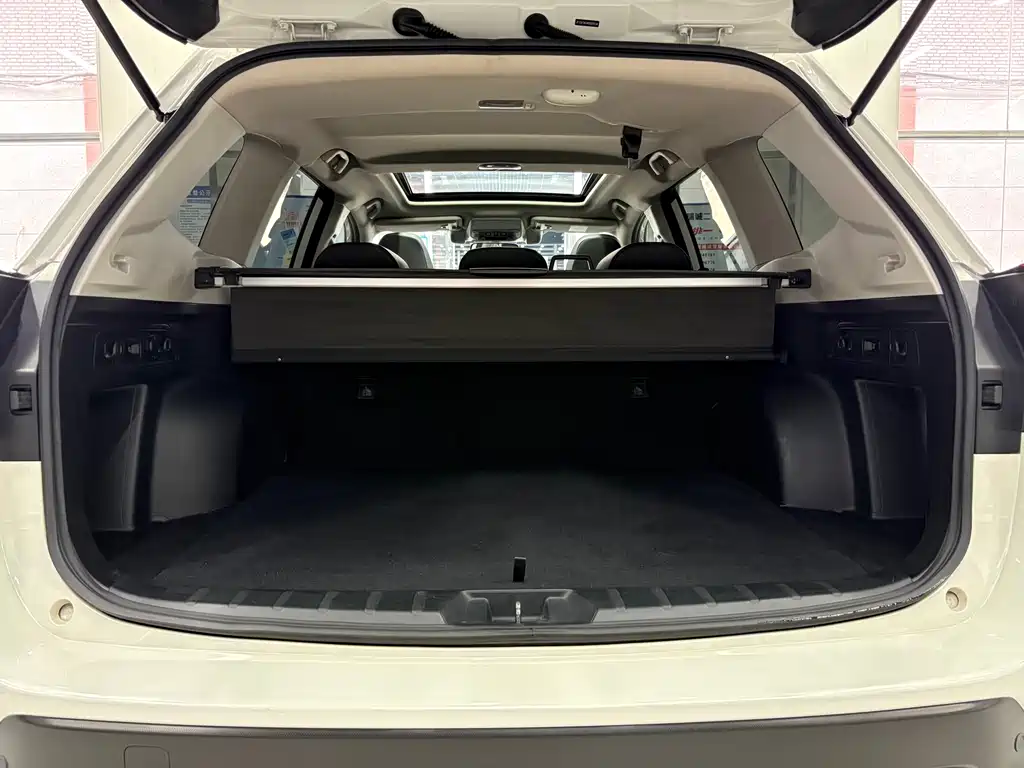 Subaru Forester 2019 — фото 20