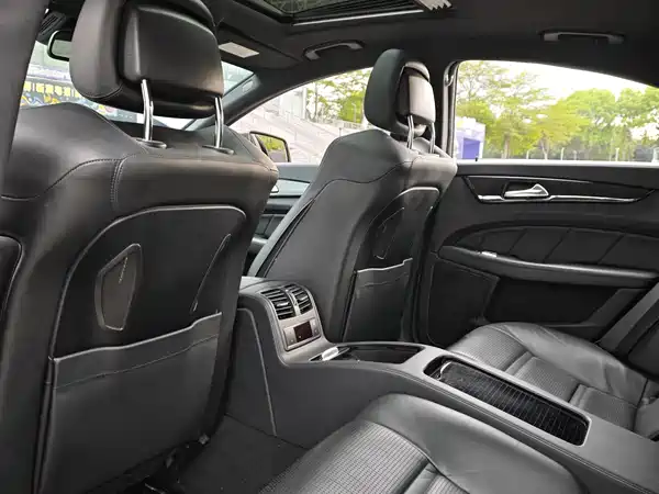 Mercedes-Benz CLS AMG 2012
