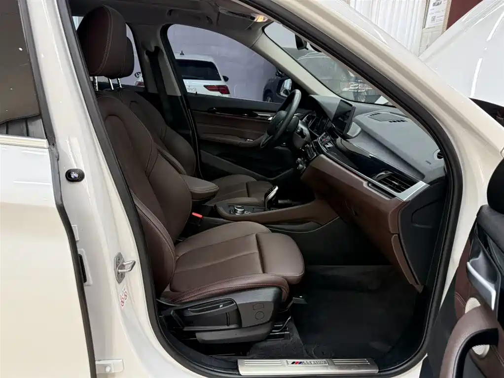BMW X1 2023 — фото 20