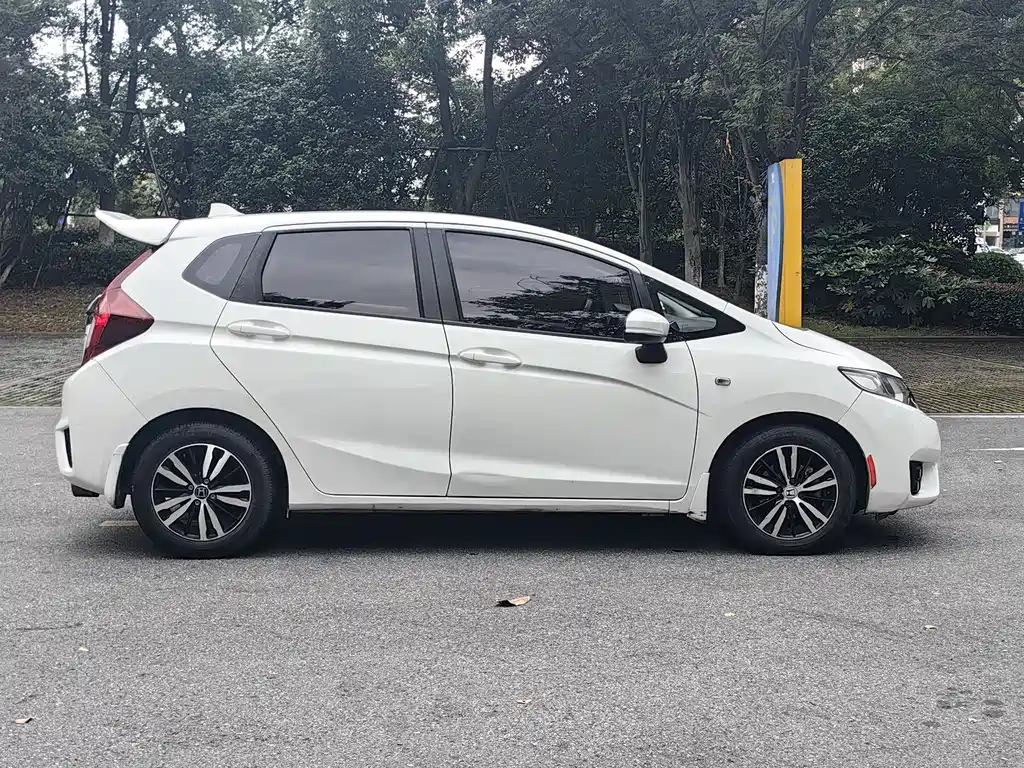 Honda Fit 2017 — фото 14