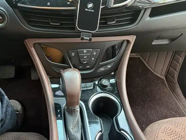 Buick Envision Plus 2021