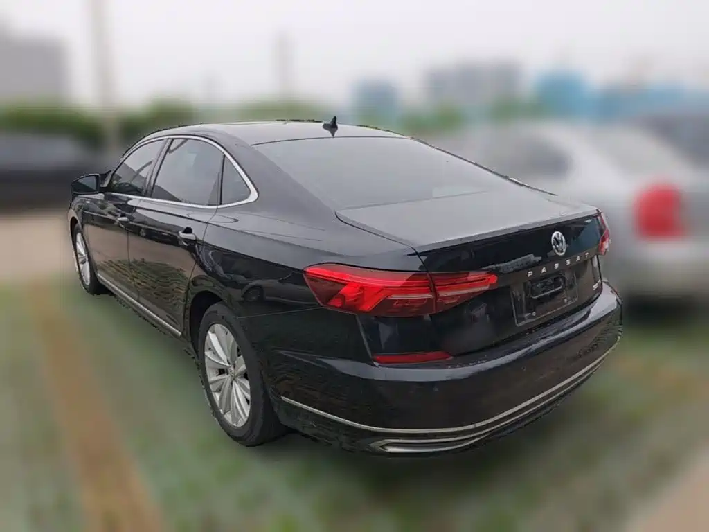 Volkswagen Passat 2020 — фото 9