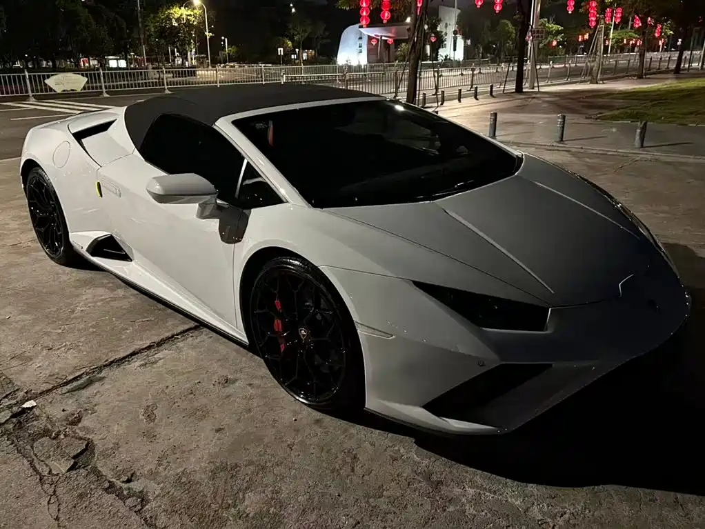 Lamborghini Huracan 2023 — фото 2