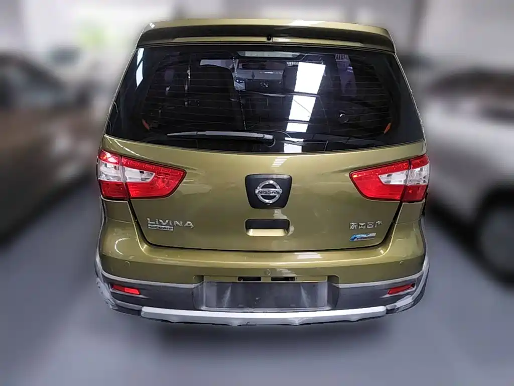 Nissan Livina 2014 — фото 10