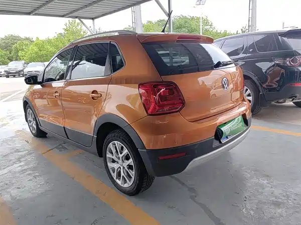 Volkswagen Polo 2016